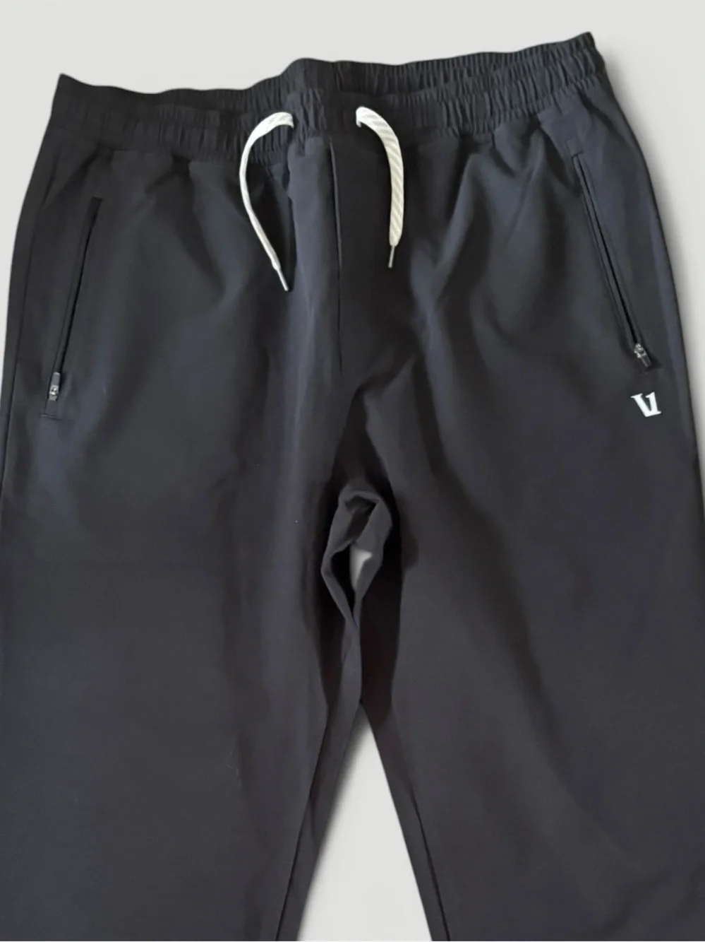 Vuori Black Men’s Transit Joggers Pant NWT Size XL - Picture 7 of 9